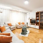 We 2br Blloku * Tirana