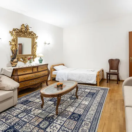 We 2br Blloku Apartment *