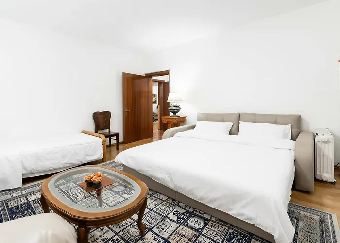 We 2br Blloku アパート *