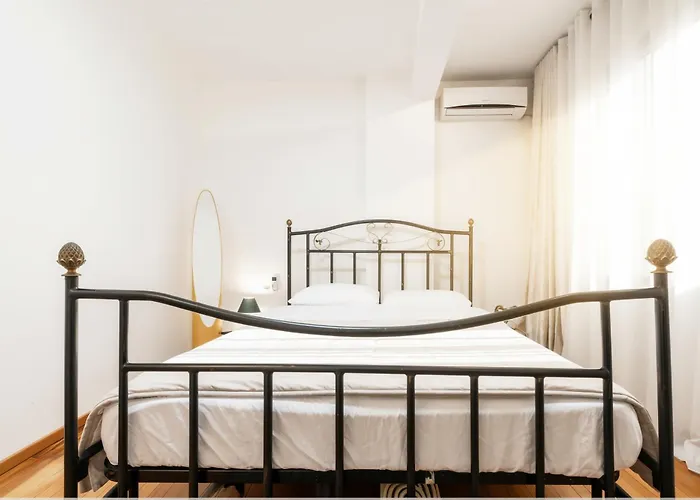 We 2br Blloku * ティラナ